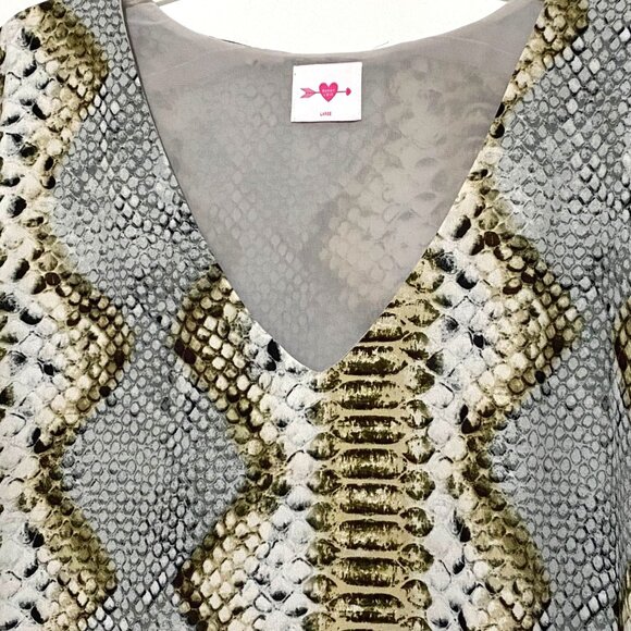 Buddy Love Snake Print Tunic Top Dress L Gray Beige Boho Cruisewear Grunge Light - Picture 2 of 5